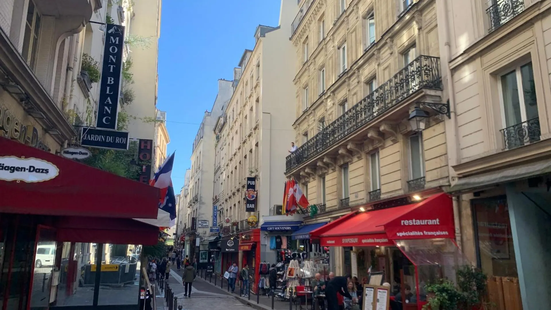 Paris Rare Pearl 5E Notre Dame Saint Michel Apartment