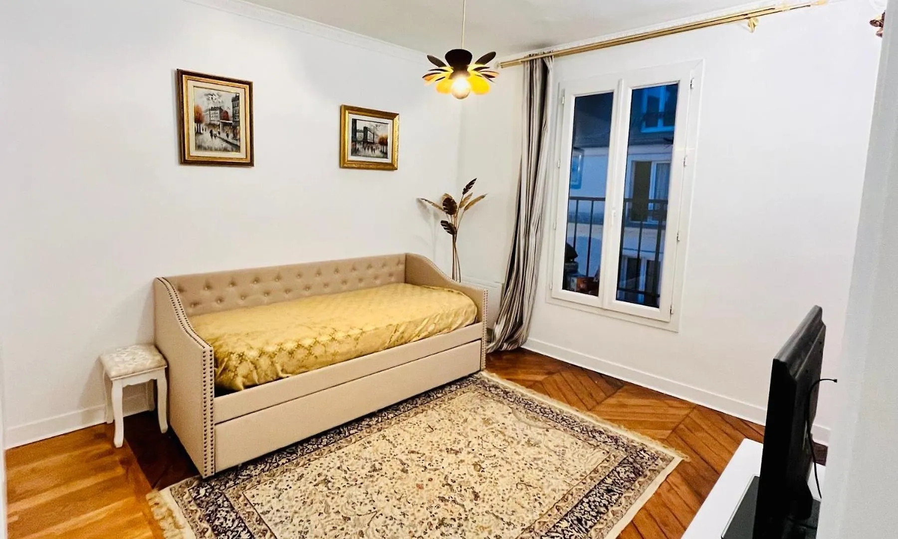 Paris Rare Pearl 5E Notre Dame Saint Michel Apartment France